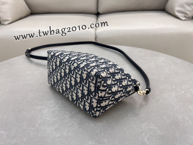 Dior专柜新款迪奥顶级原单中号Travel Nomad手提肩背包 djfk1042